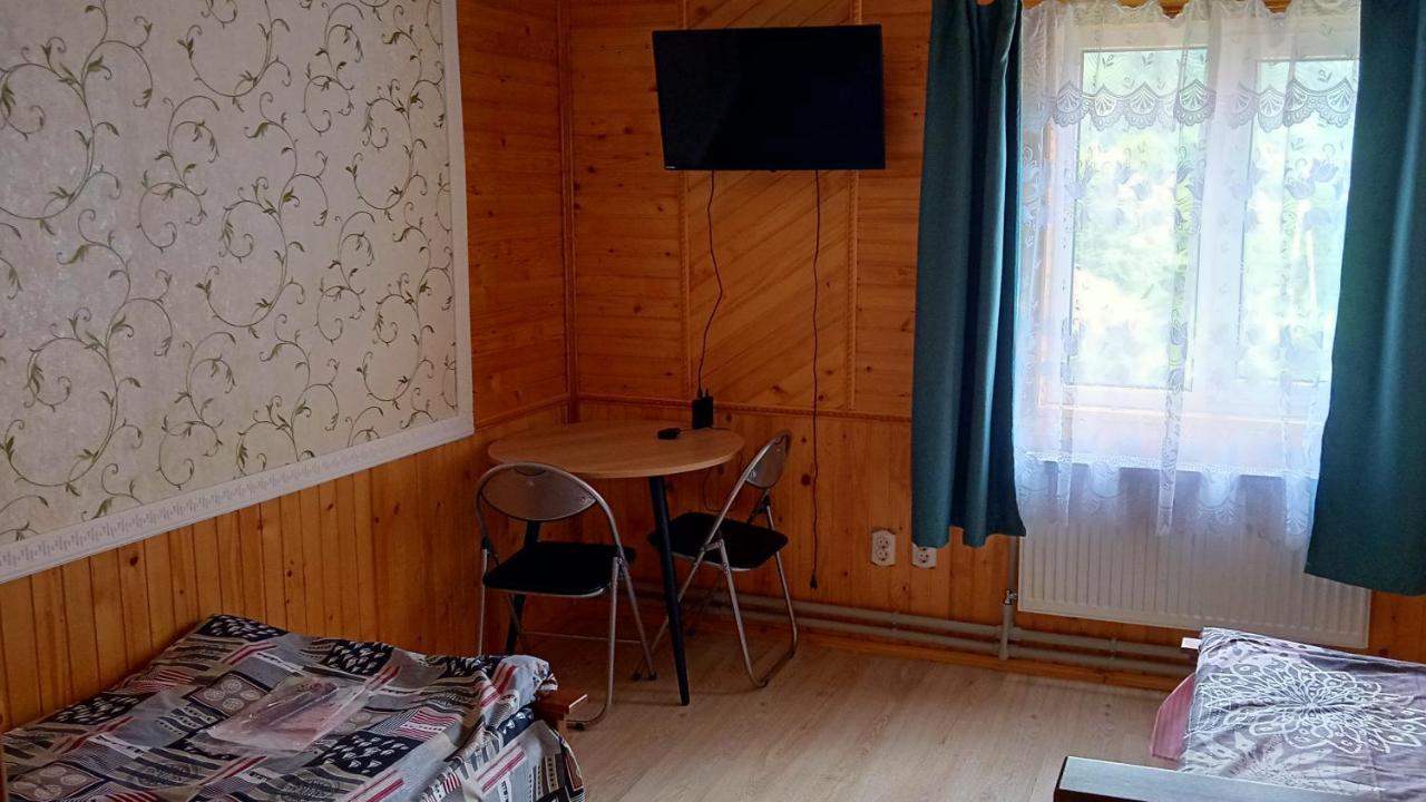 Hotel Мамина Хата Mikuliczyn Zewnętrze zdjęcie
